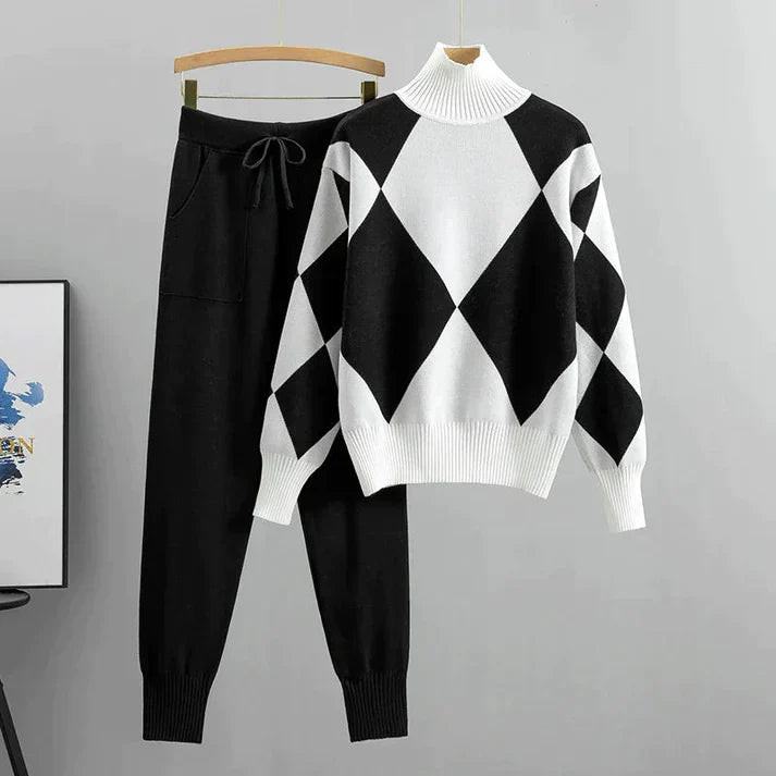 Women's diamond plaid high collar top and pants set