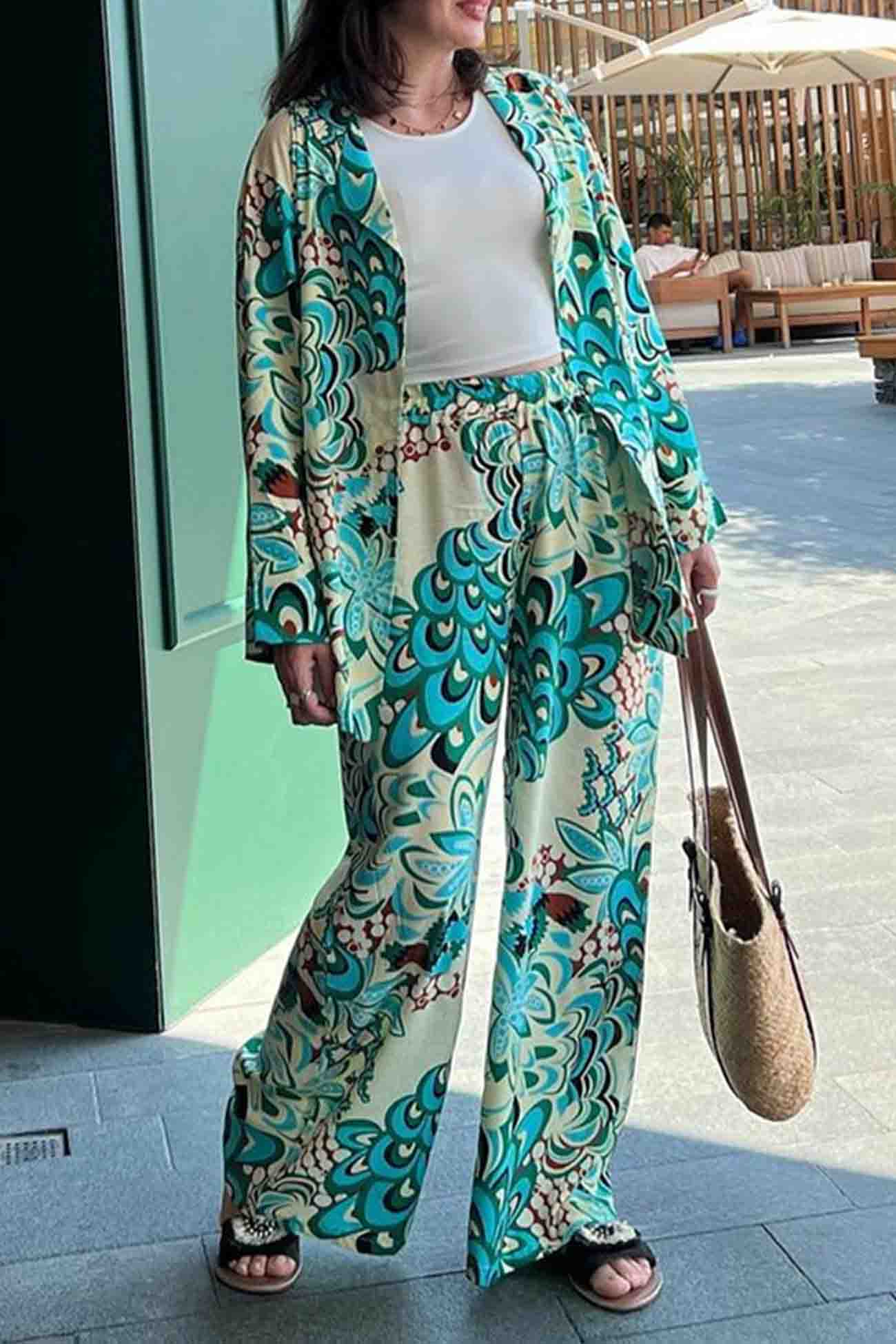Women's Two-Piece Set - Kimono-Style Top & Wide-Leg Pants - Tie Waist - Boho Chic