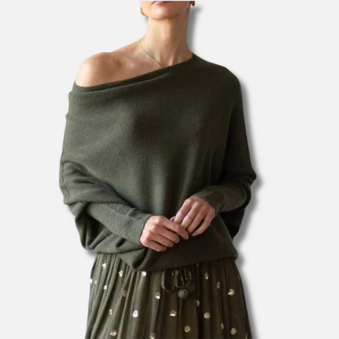 Women’s Knitted Top - Oversized Fit - Boat Neck - Ribbed Cuffs