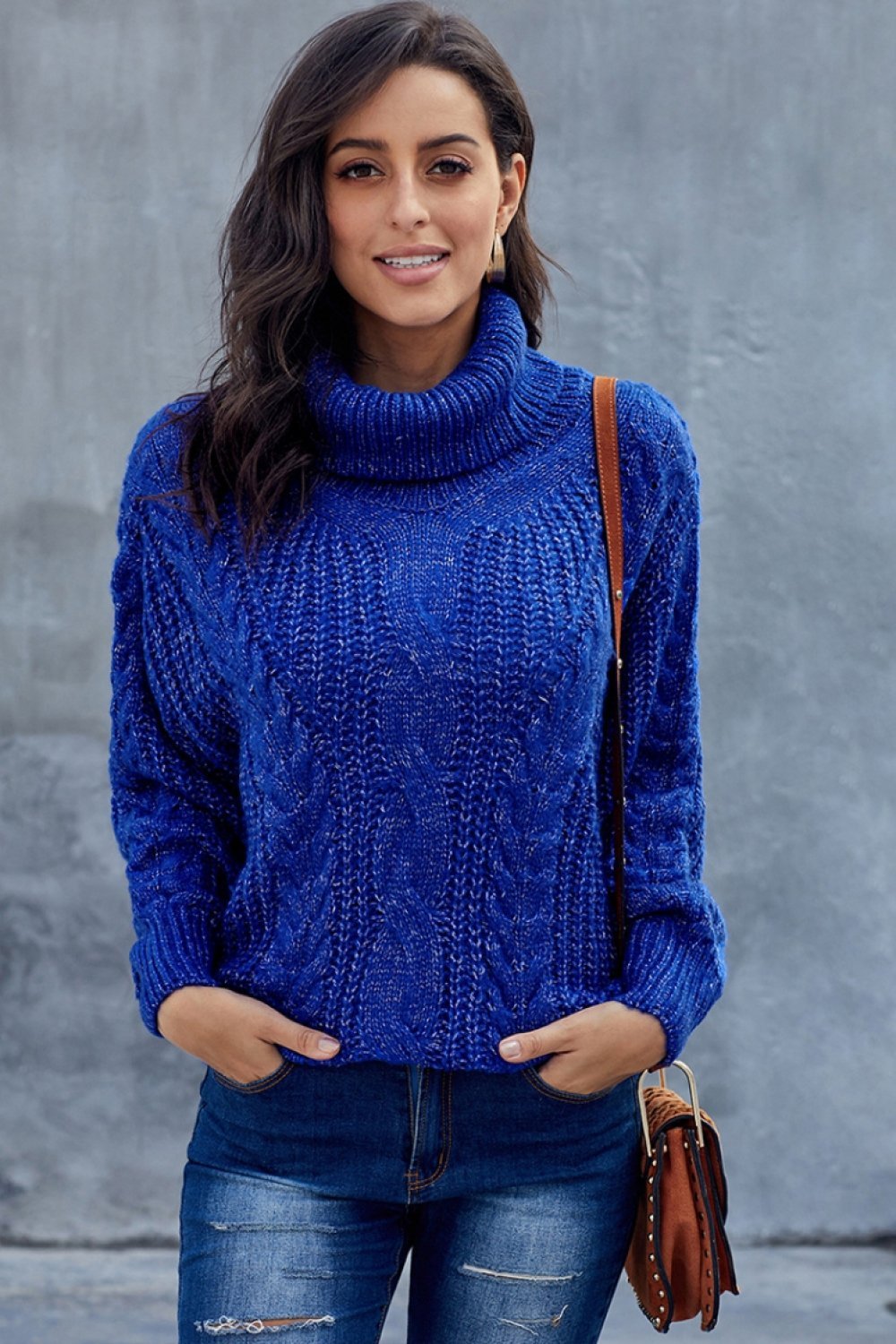 Women’s Pullover Sweatshirt – Oversized Relaxed Fit – Cable Knit – Ribbed Turtleneck