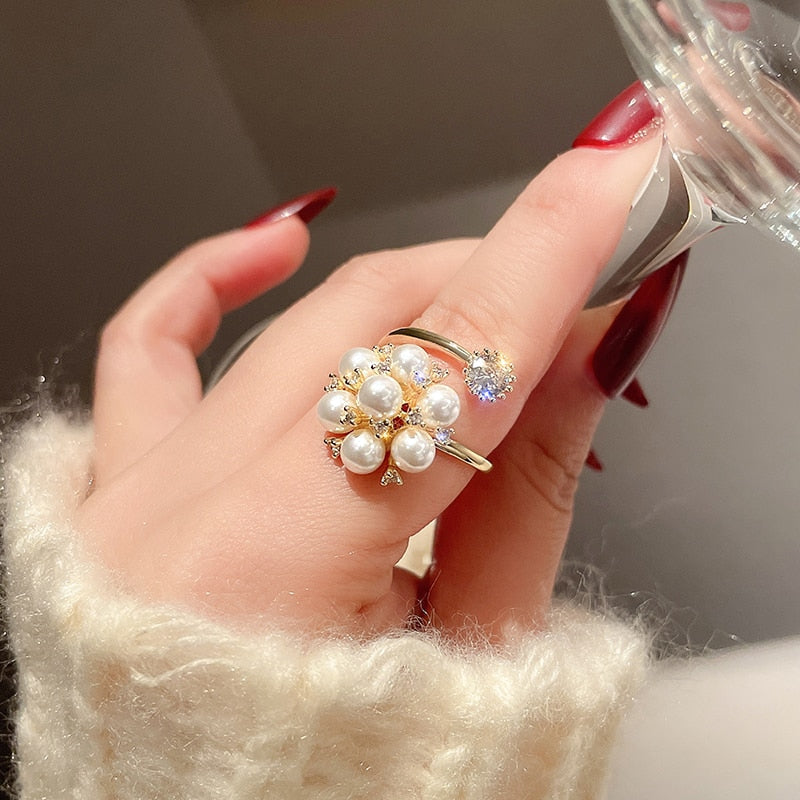 Elegant Pearl Adjustable Fit Ring