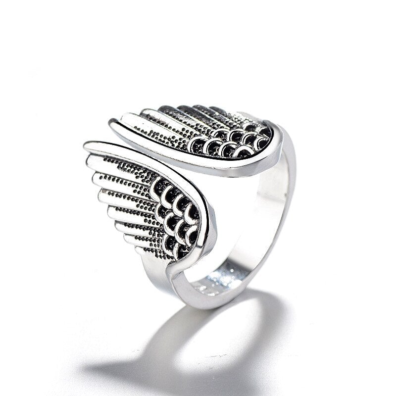 Metal Feather Design Wing Ring