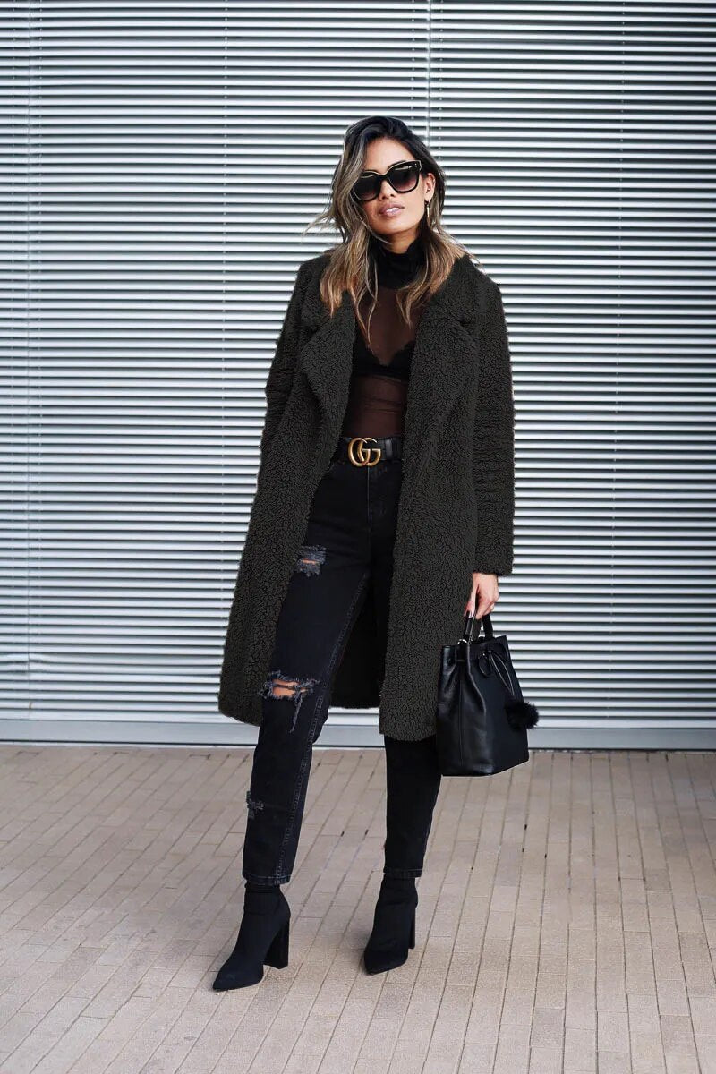 Trendy knee-length coat for women