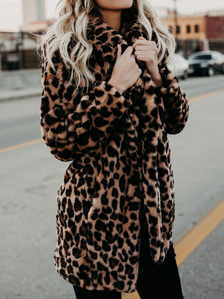 Sienna - leopard print coat with lapels and pockets