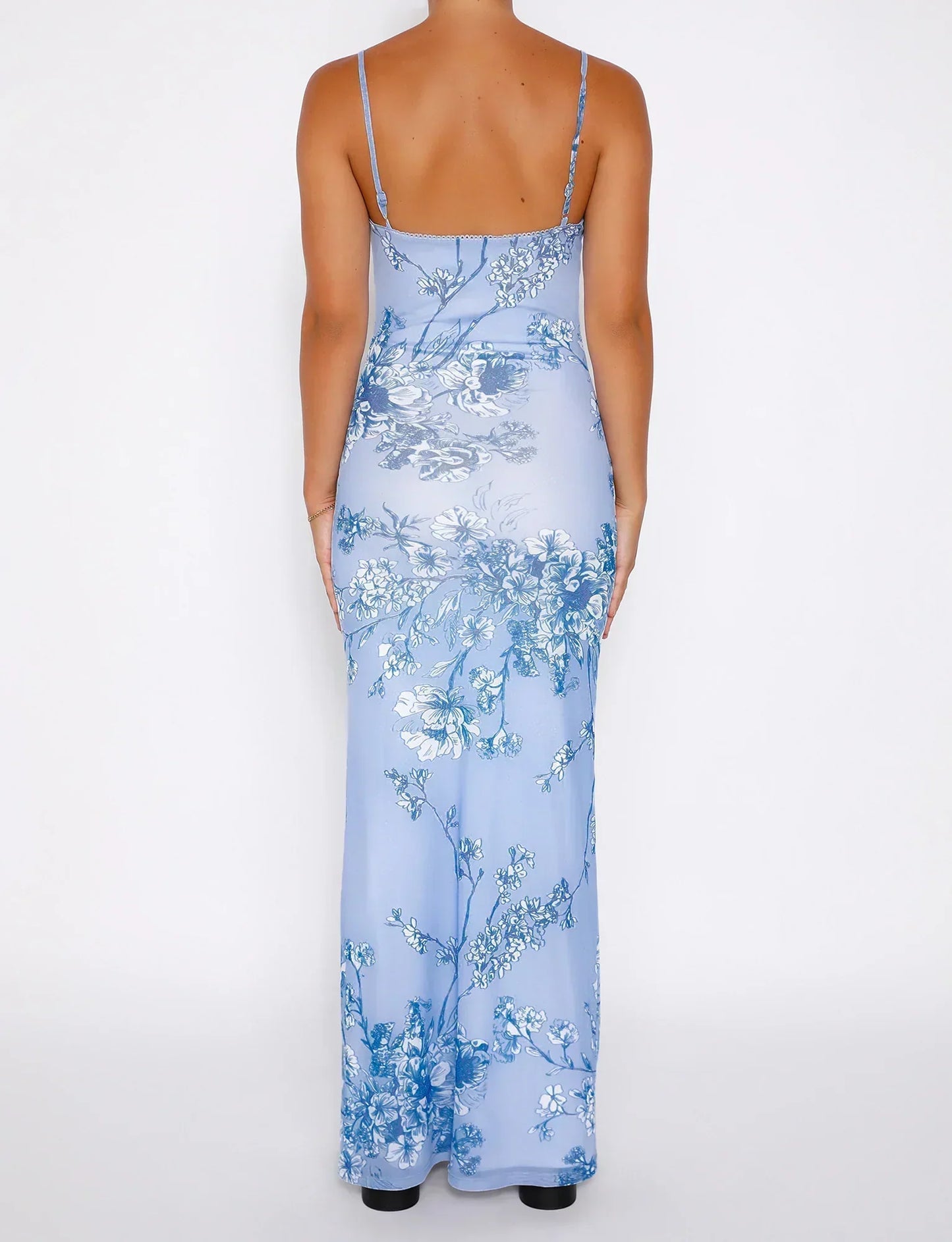 Women’s Lace Dress – Slim Fit – Full Length – Spaghetti Straps – Floral Detail