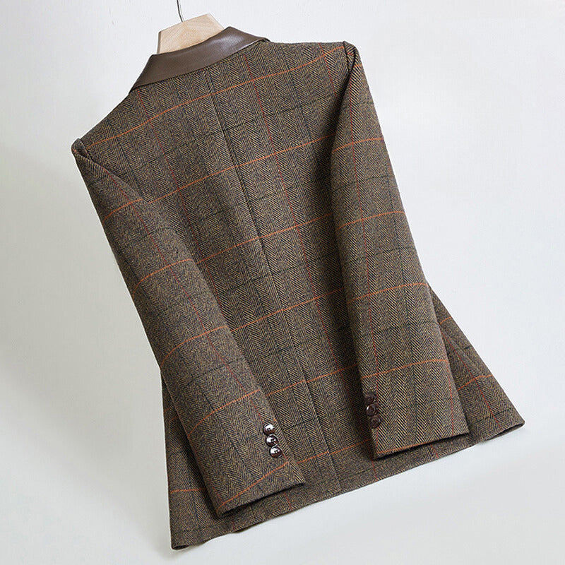 Women's classique lapel one-button blazer with pockets