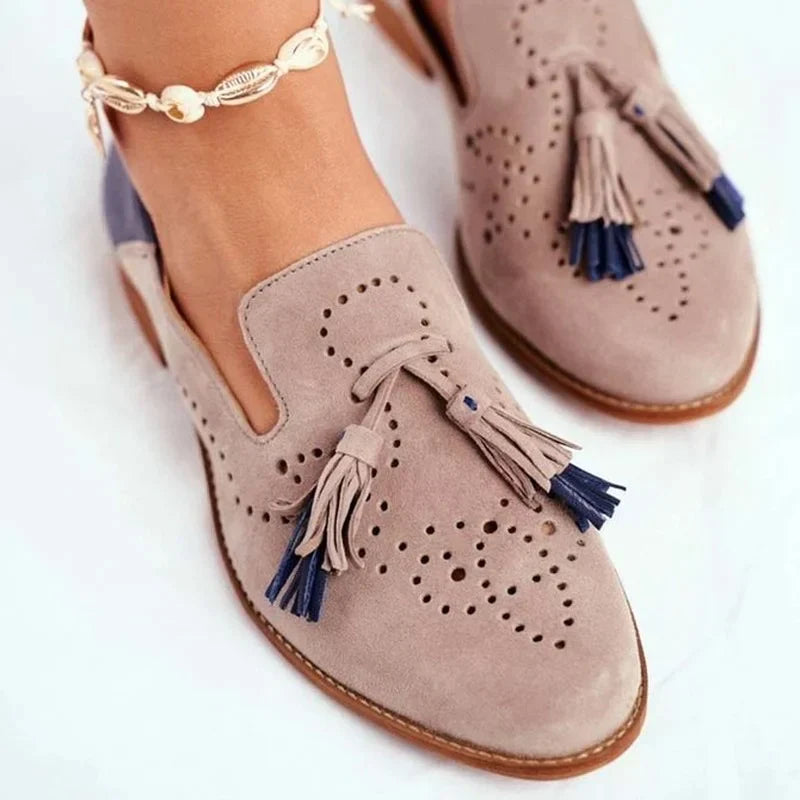 Sienna - two-colored loafers with tassels