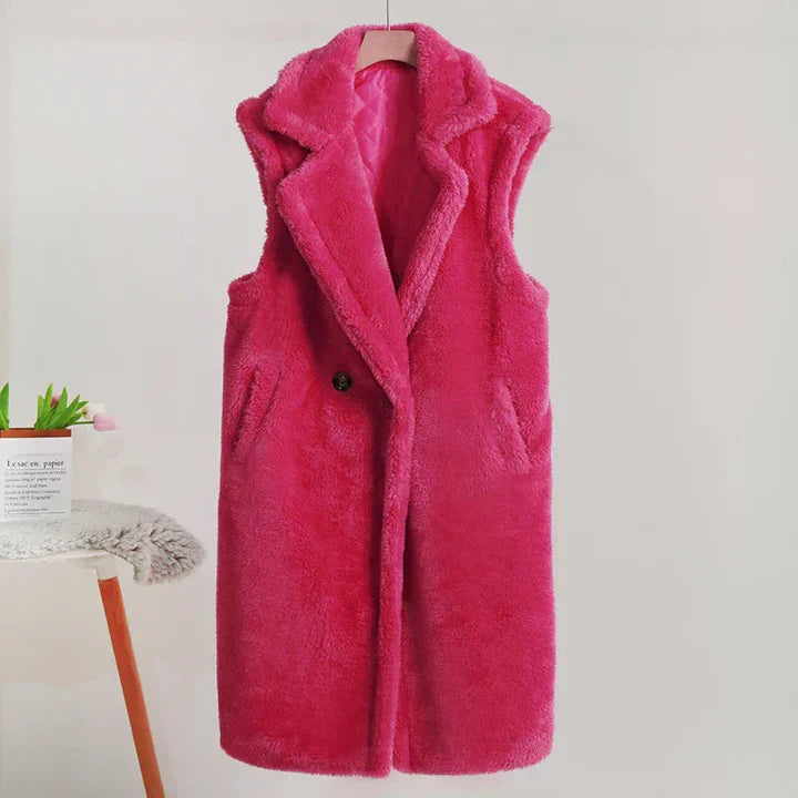 Women’s Teddy Coat – Sleeveless – Oversized Fit – Plush Sherpa Texture – Lapel Collar