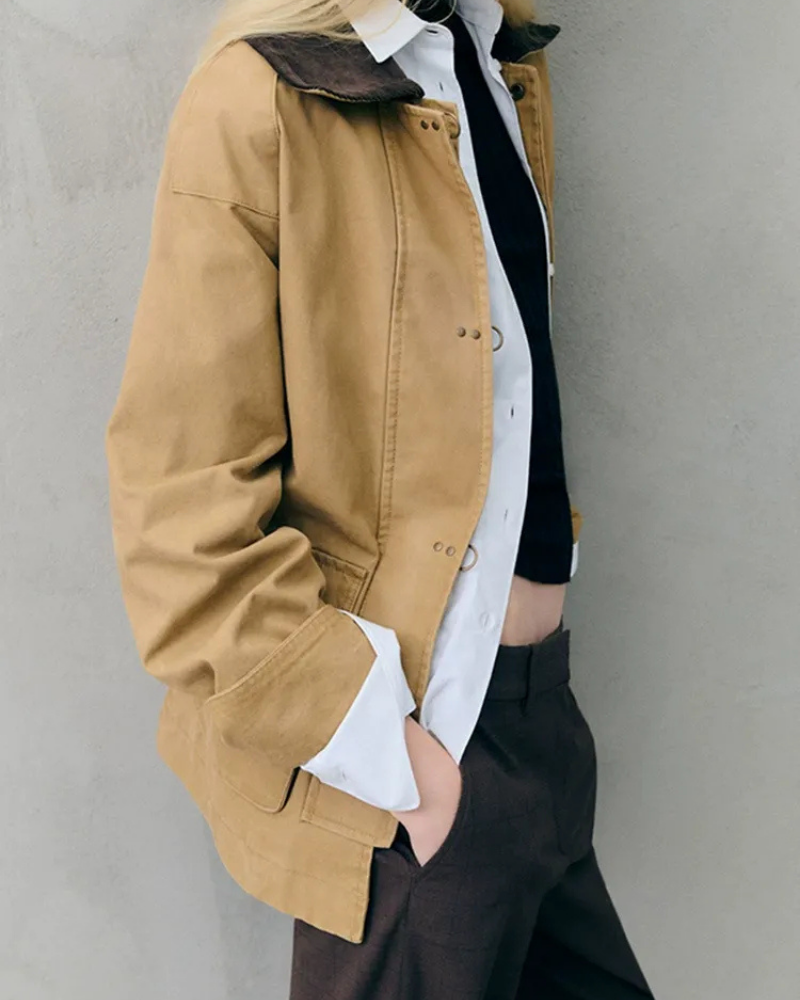 Women’s Coat – Relaxed Fit – Cotton Blend – Lapel Collar – Snap Closure – Patch Pockets