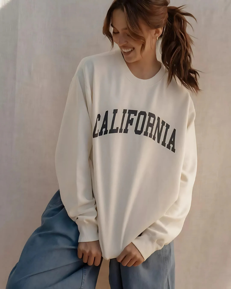 Women’s Pullover Sweatshirt – Oversized Fit – Graphic Front – Ribbed Cuffs and Hem