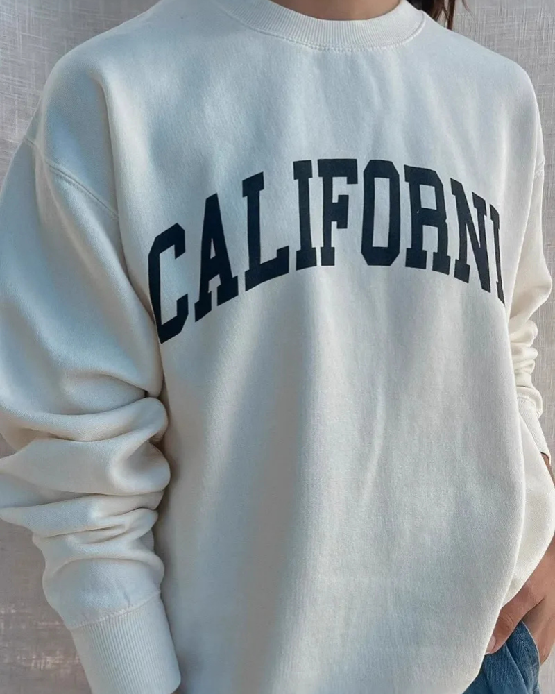 Women’s Pullover Sweatshirt – Oversized Fit – Graphic Front – Ribbed Cuffs and Hem
