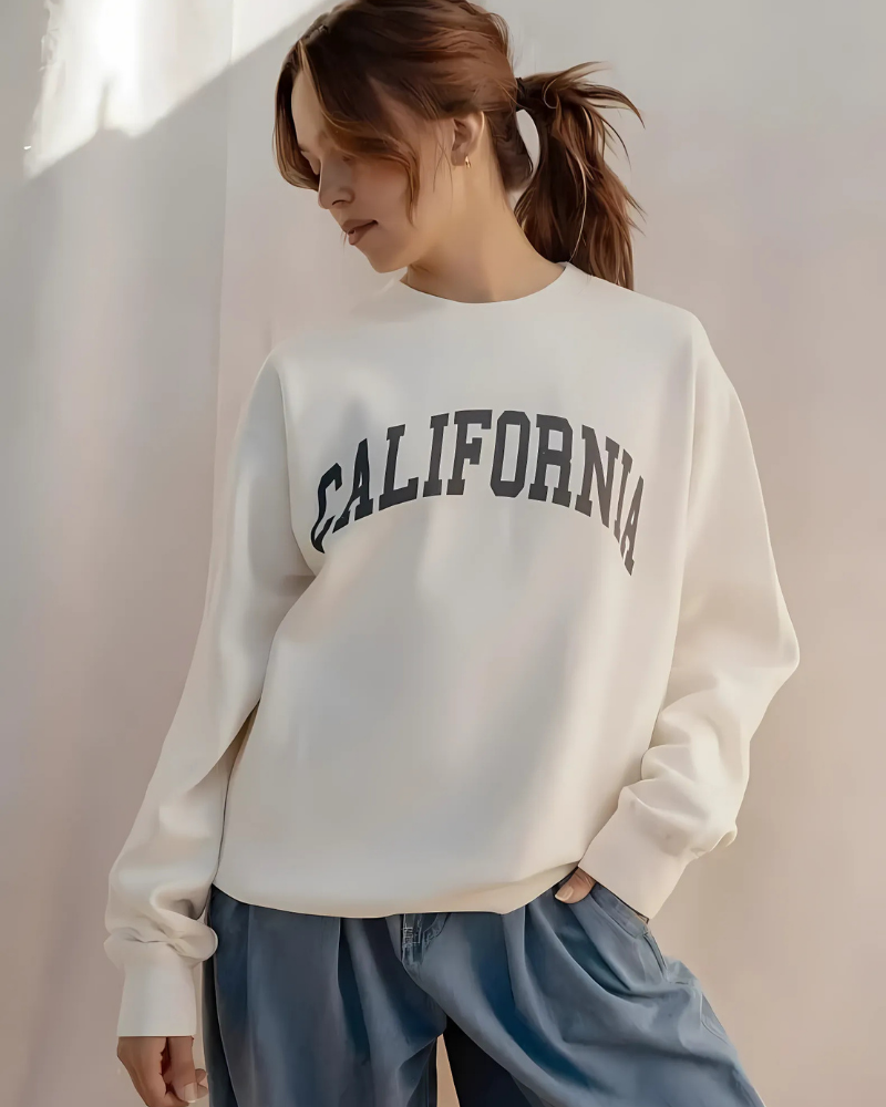 Women’s Pullover Sweatshirt – Oversized Fit – Graphic Front – Ribbed Cuffs and Hem