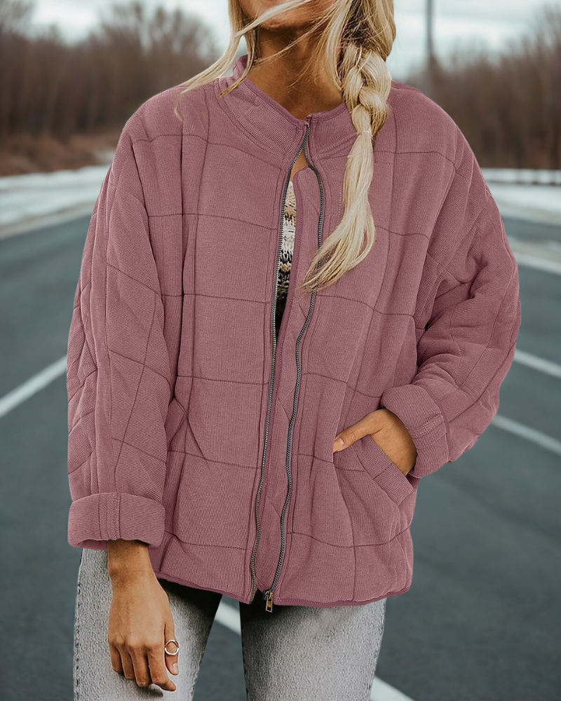 Women’s Quilted Coat – Oversized Fit – Stand Collar – Full Zip – Hip Length – Pockets