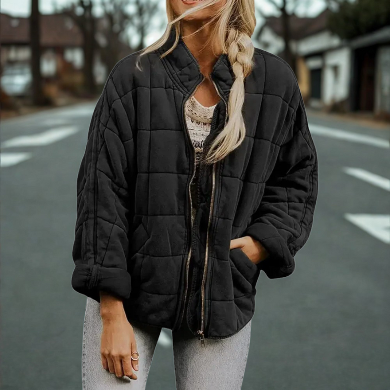 Women’s Quilted Coat – Oversized Fit – Stand Collar – Full Zip – Hip Length – Pockets