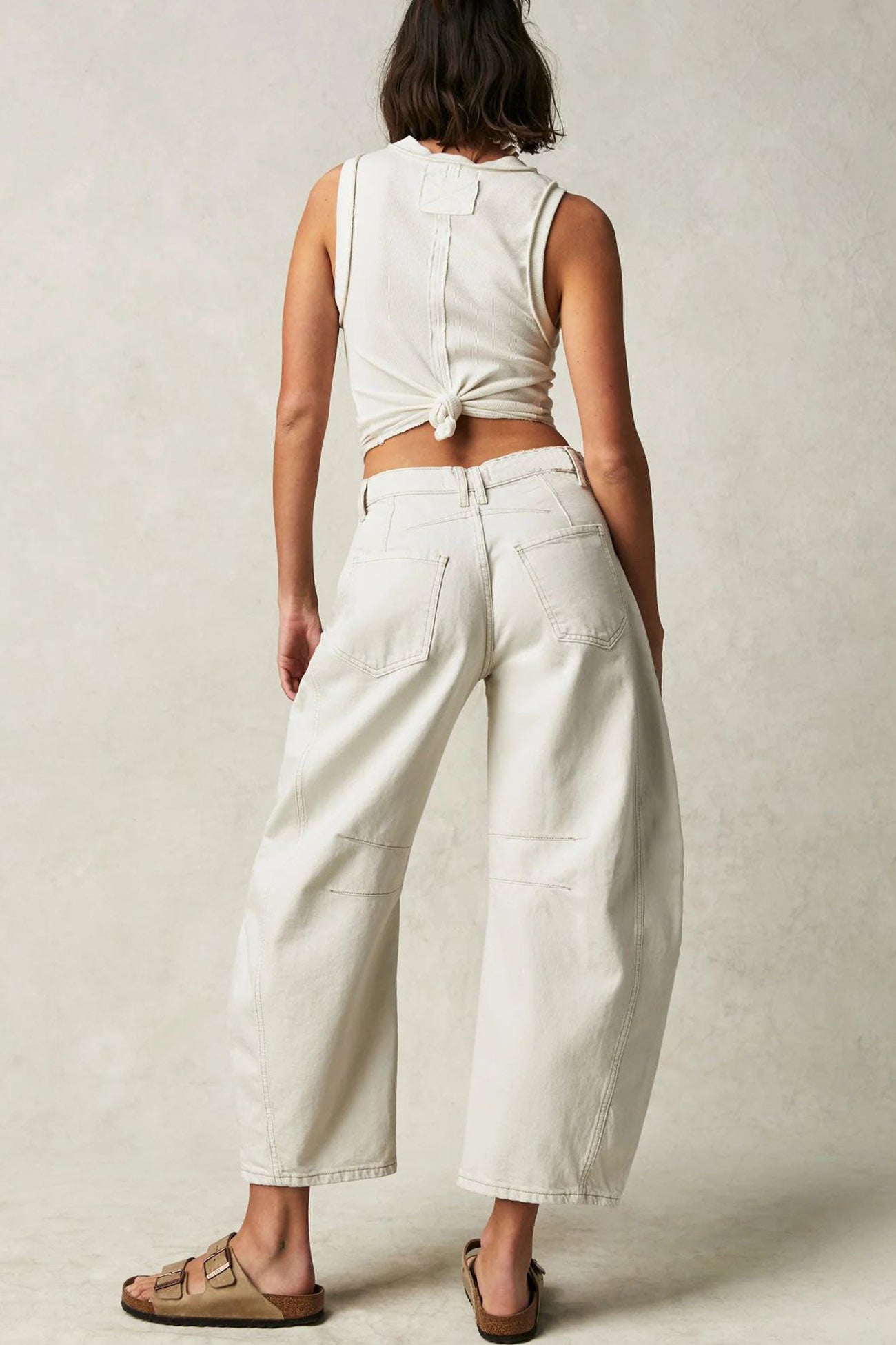 Women's mid-rise baggy balloon jeans