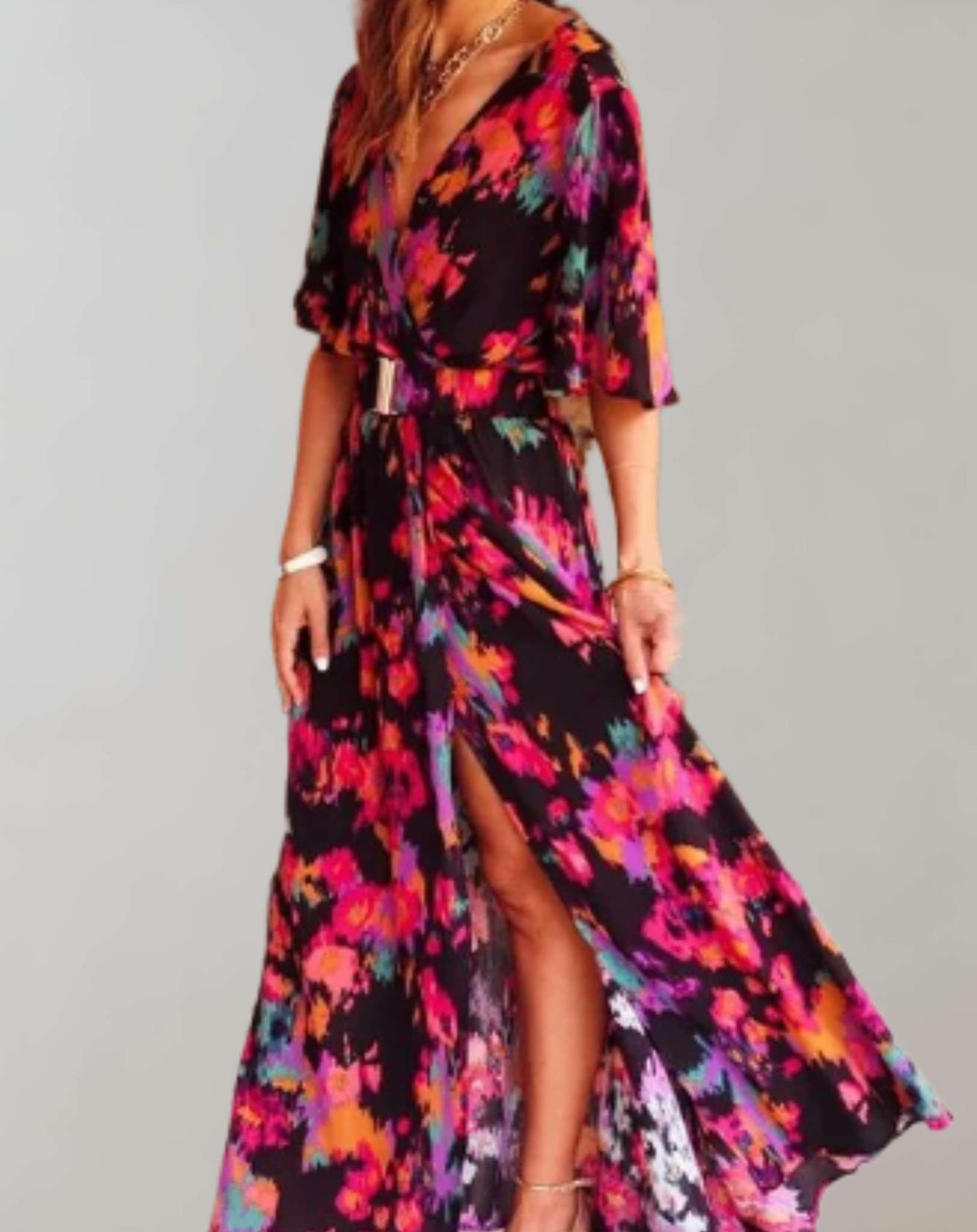 Women’s Maxi Dress – V-Neck – High Slit – Belted Waist – Lightweight Flowing Fit