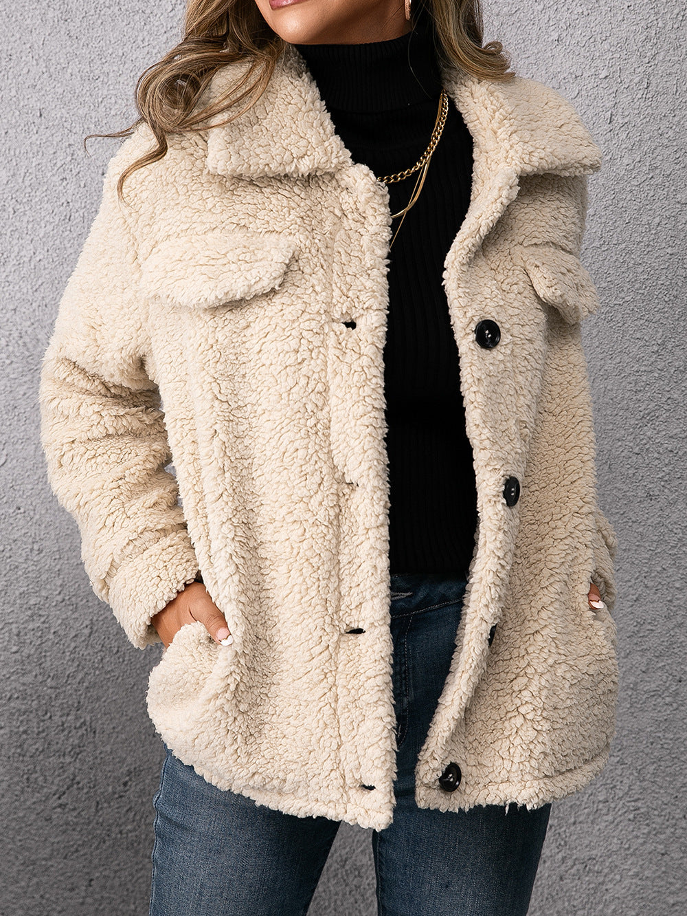 Women's comfortable jacket with pocket