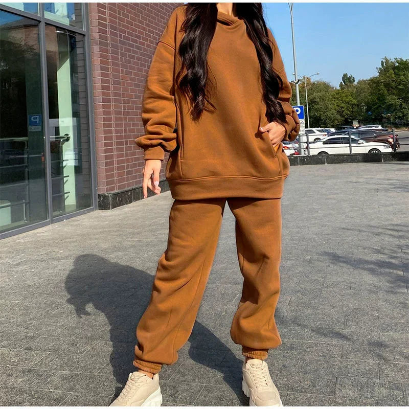 Women’s Tracksuit Set – Oversized Hoodie – Relaxed Fit Joggers – Soft Fleece Blend