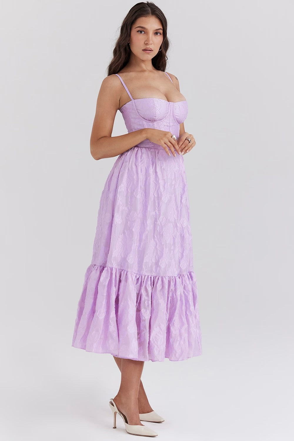 Women’s Midi Dress – Satin Feel – Sweetheart Neckline – Tiered Skirt – Sleeveless