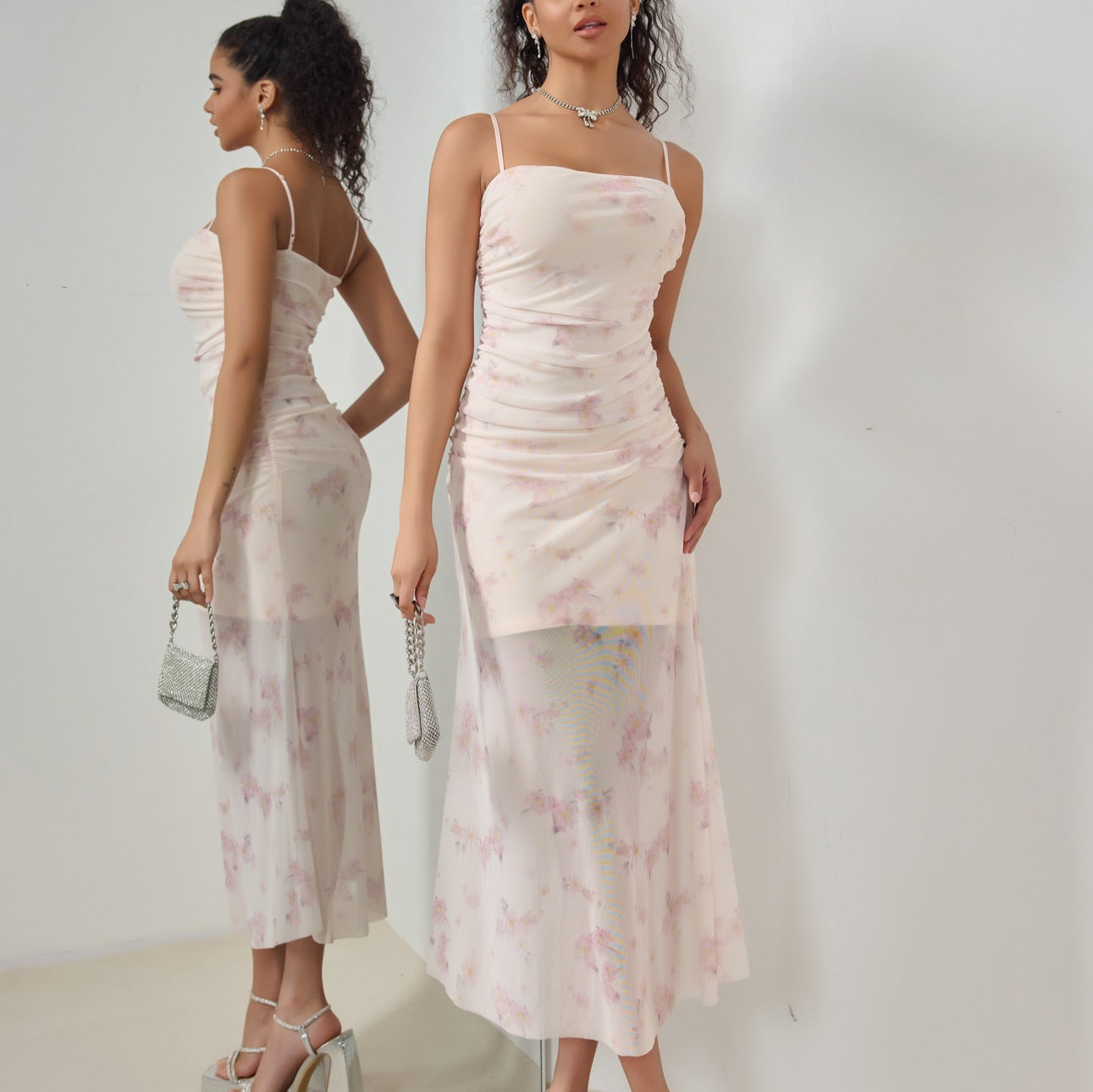Women’s Maxi Dress – Slim Fit – Ruching Bodice – Spaghetti Straps – Mermaid Hem