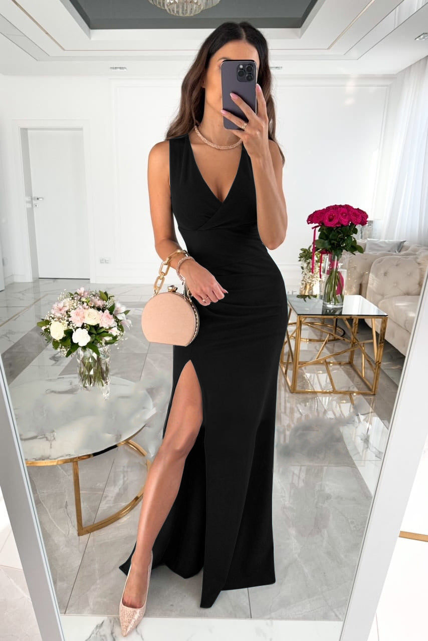 Elegant High-Slit Sleeveless Evening Gown