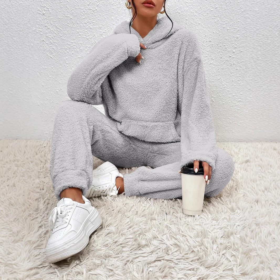 Women’s Two-Piece Loungewear Set – Plush Pullover Hoodie – Wide-Leg Pants – Relaxed Fit
