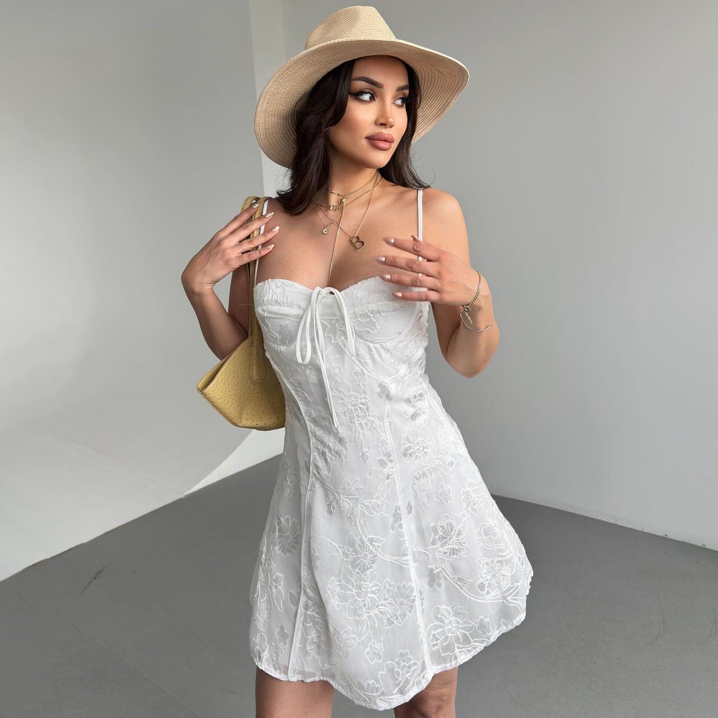 Women’s Mini Dress – Lace Overlay – Fitted Waist – Spaghetti Straps – Floral Ruched Bust
