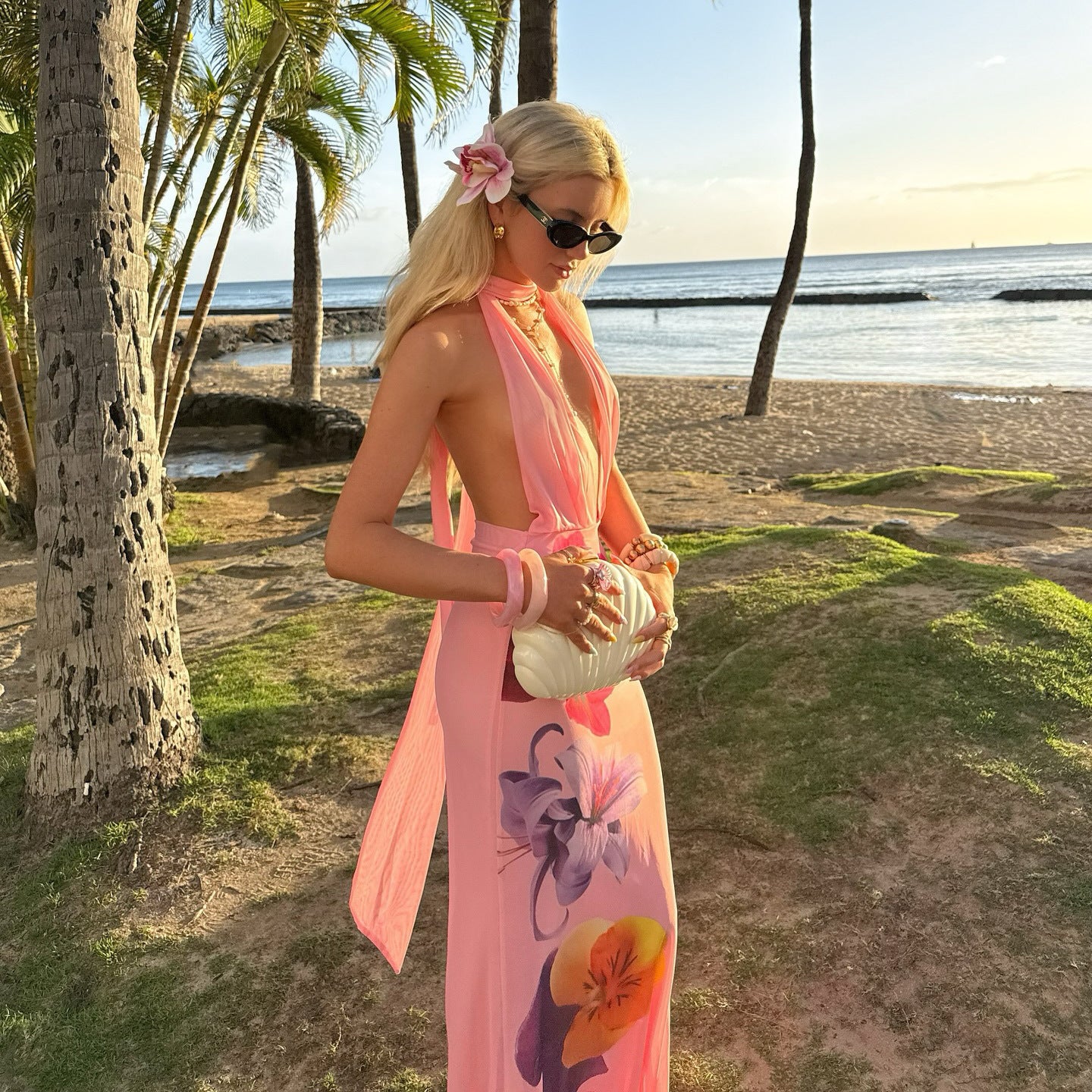 Women’s Maxi Dress – Slim Fit – Mesh Halter Neck – Deep V-Neck – Floral Print Elegance