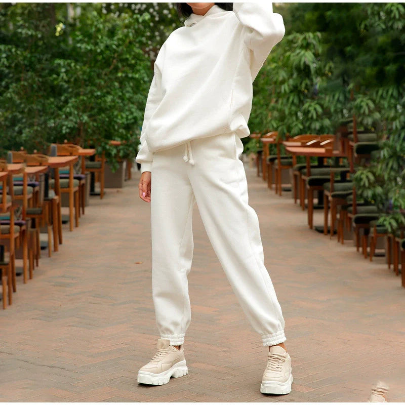 Women’s Tracksuit Set – Oversized Hoodie – Relaxed Fit Joggers – Soft Fleece Blend