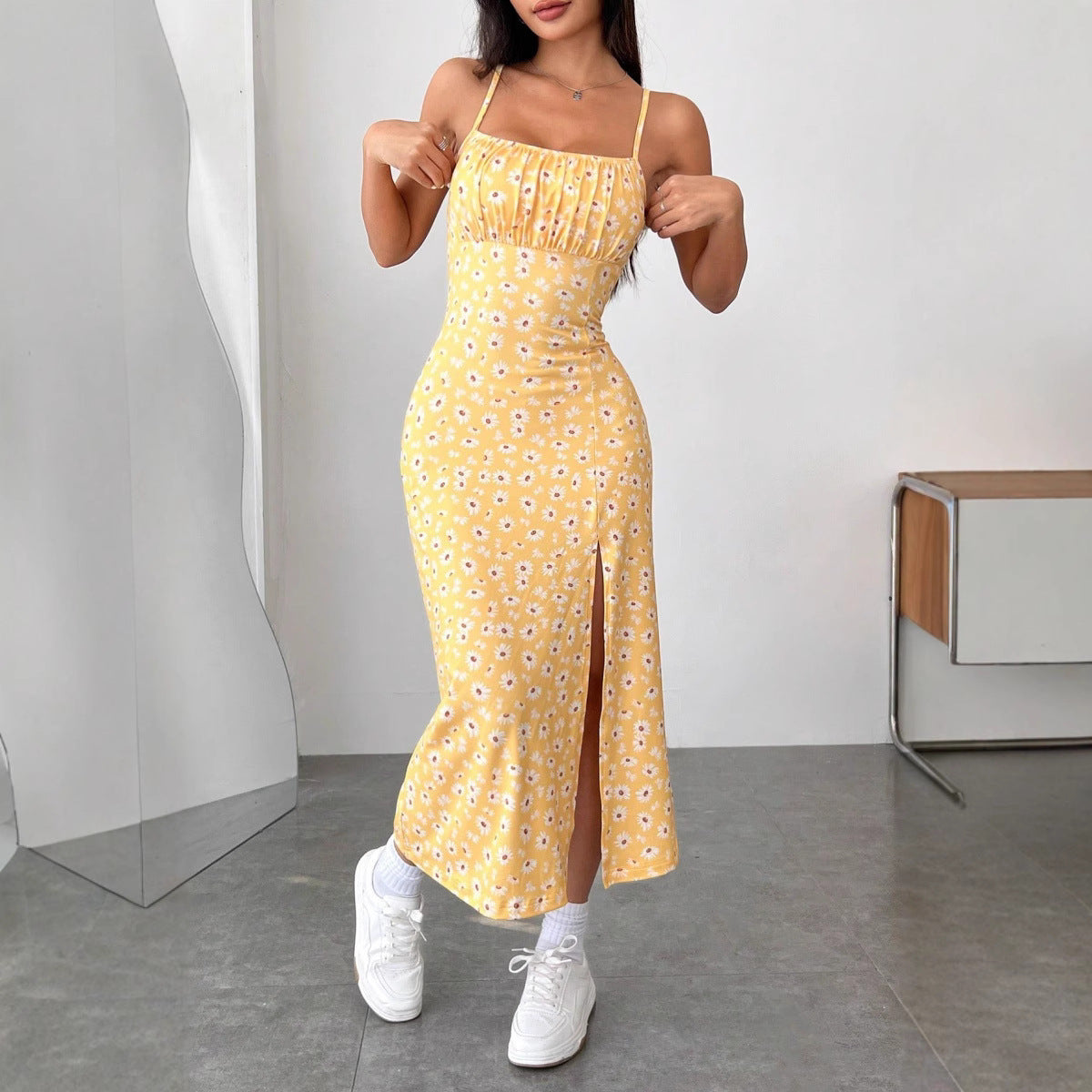 Women’s Midi Dress – Slim Fit – Bustier Bodice – Spaghetti Straps – Floral Print – Side Slit