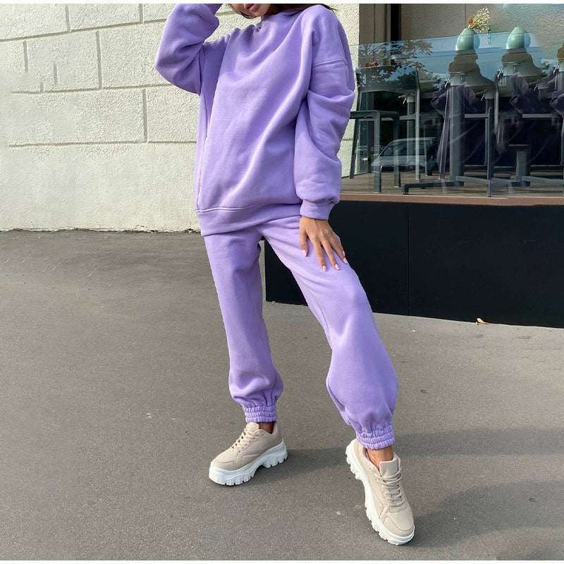 Women’s Tracksuit Set – Oversized Hoodie – Relaxed Fit Joggers – Soft Fleece Blend