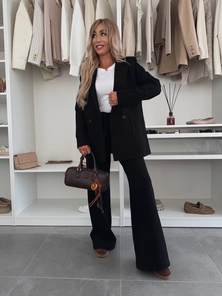 Women’s Blazer Set – Oversized Fit – Double-Breasted – Wide-Leg Trousers – Formal Wear