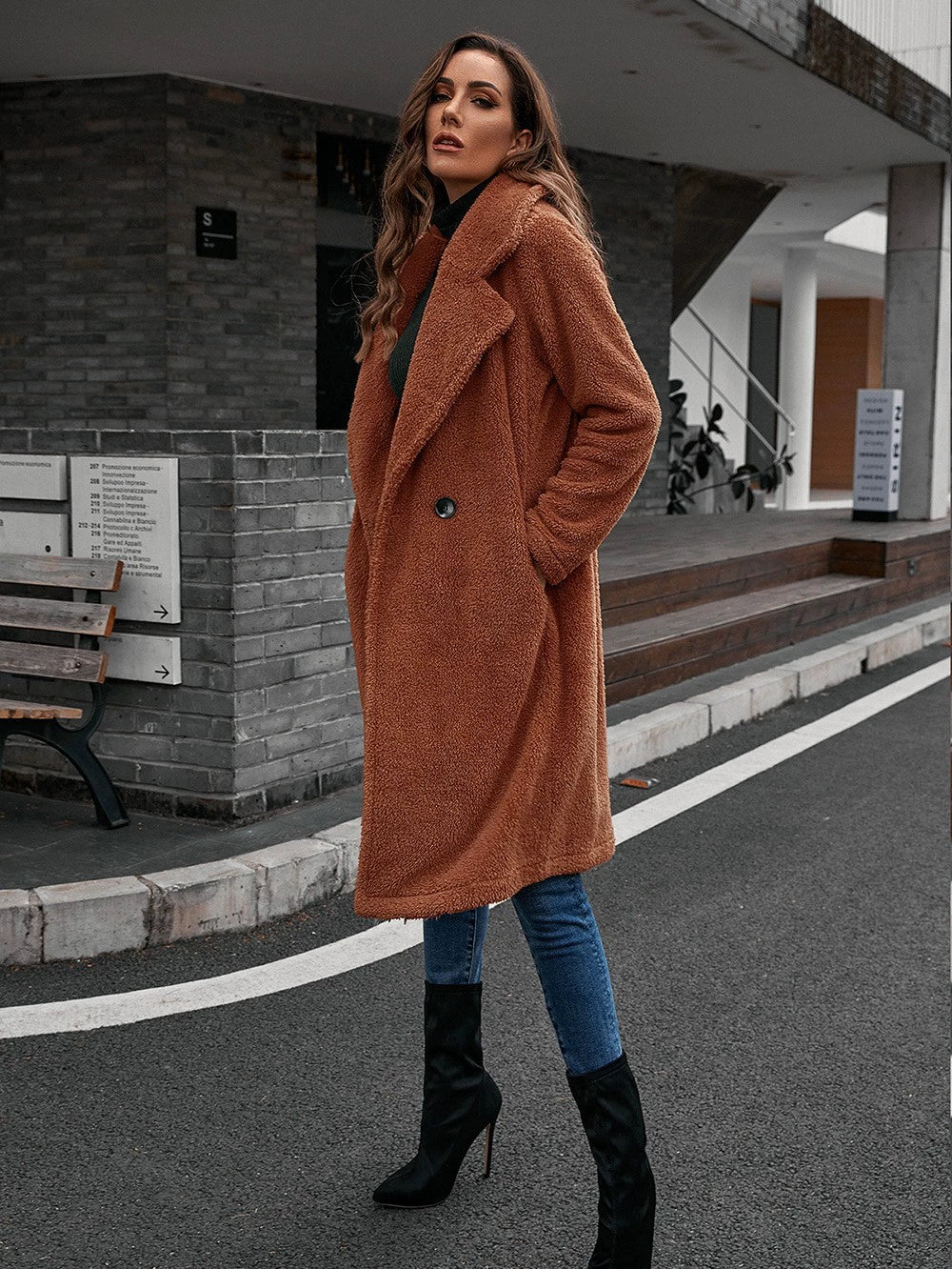 Women’s Windbreaker Coat – Relaxed Fit – Wool-Like Texture – Single-Breasted – Mid-Length