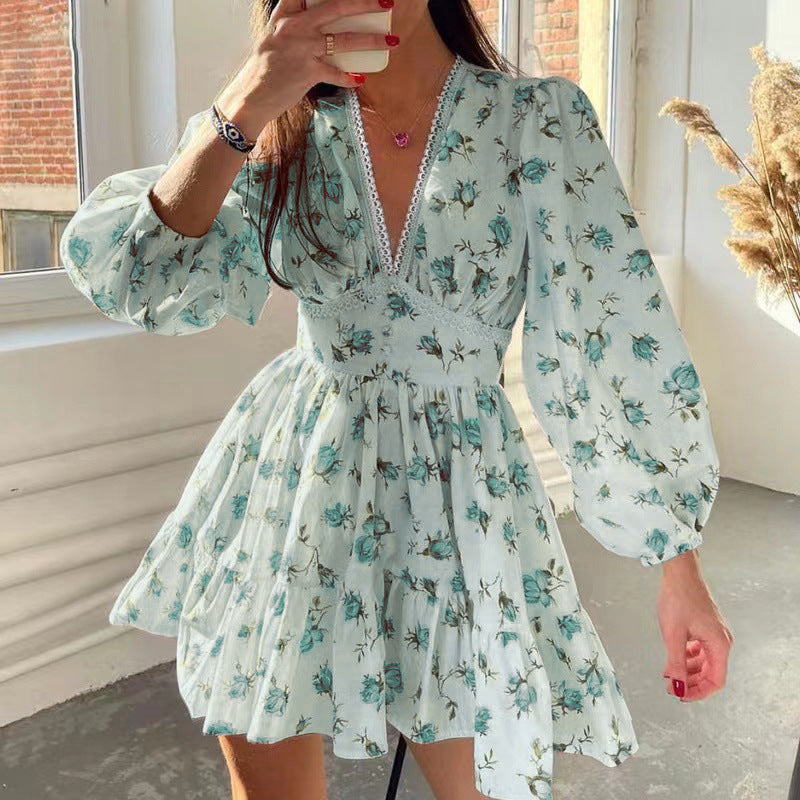 Women’s Mini Dress – Fit and Flare – V-Neck Lace Trim – Puff Sleeve Floral Print