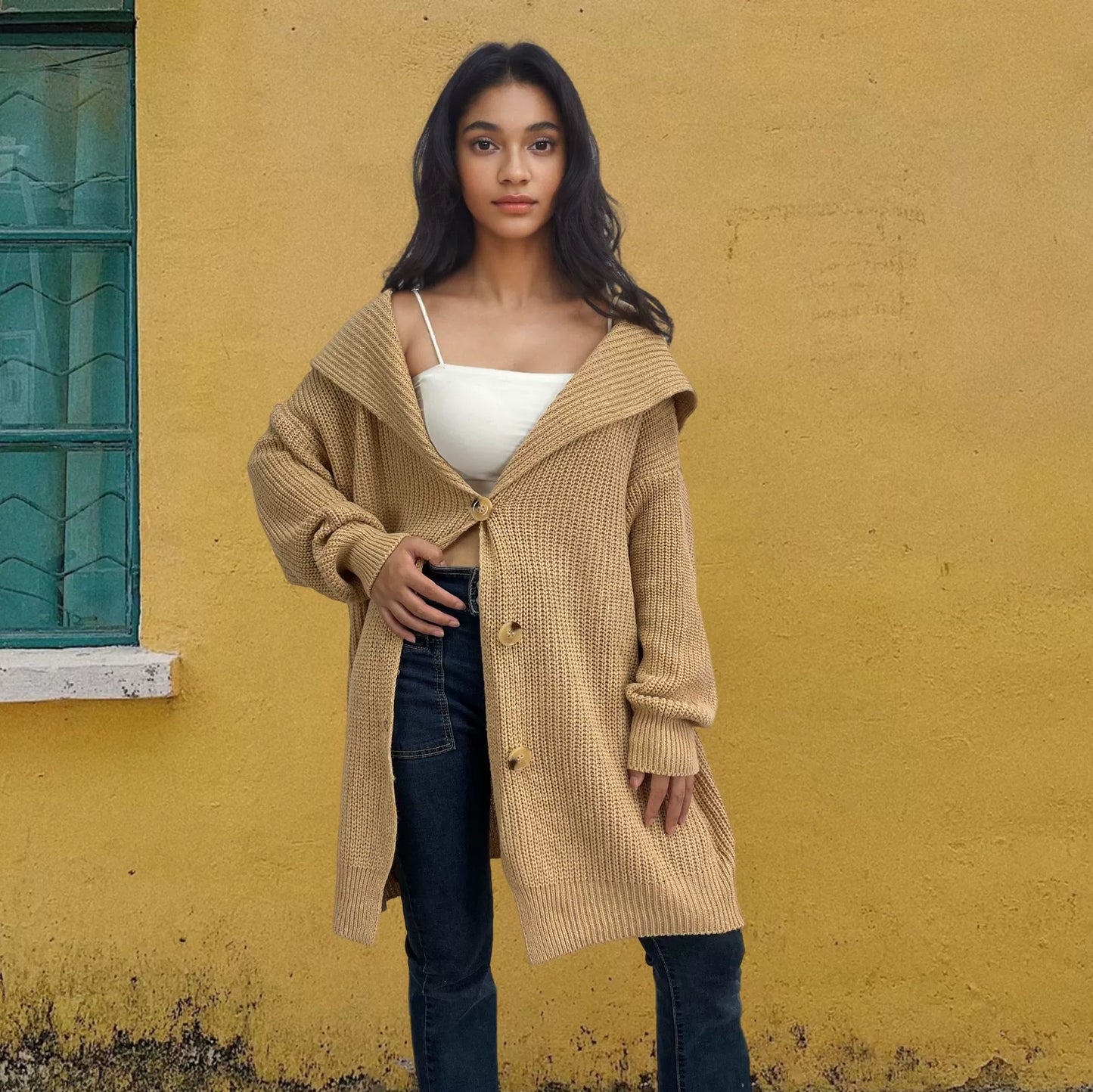 Women’s Oversized Cardigan – Knitted Fabric – Button Front – Thigh Length – Pockets