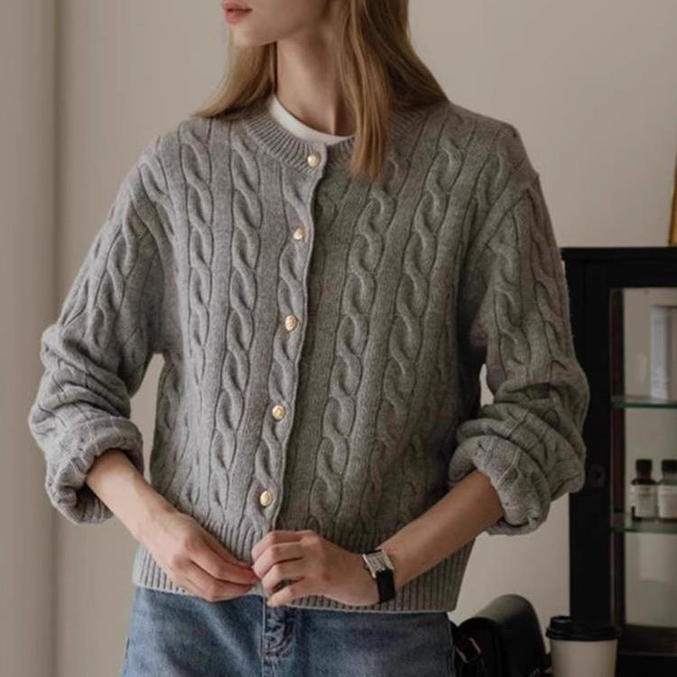 Women’s Cardigan – Wool Knit – Relaxed Fit – Cable Knit – Button Front – Hip Length