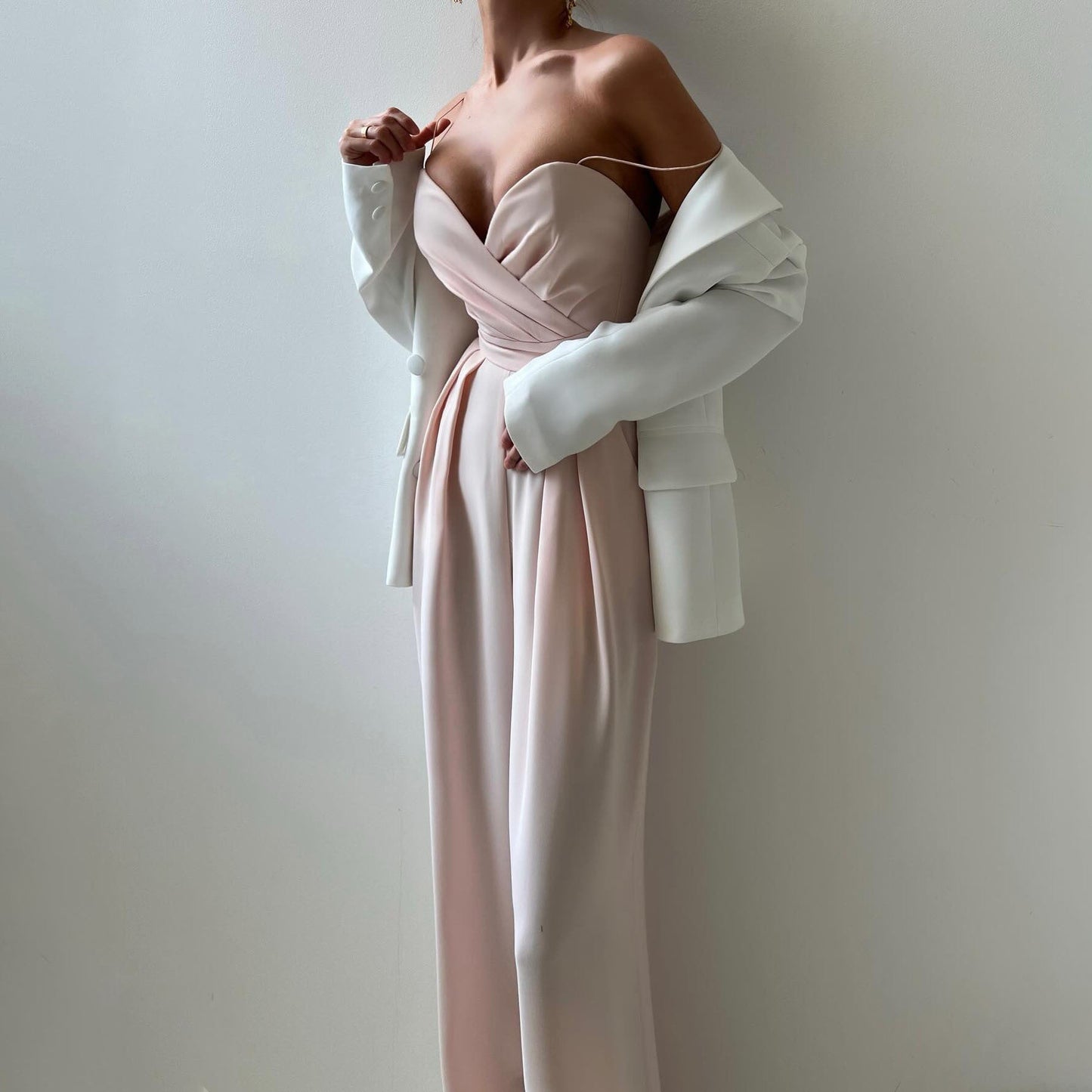 Women’s Jumpsuit – Satin Finish – Sweetheart Neckline – Ruched Bodice – Wide Leg