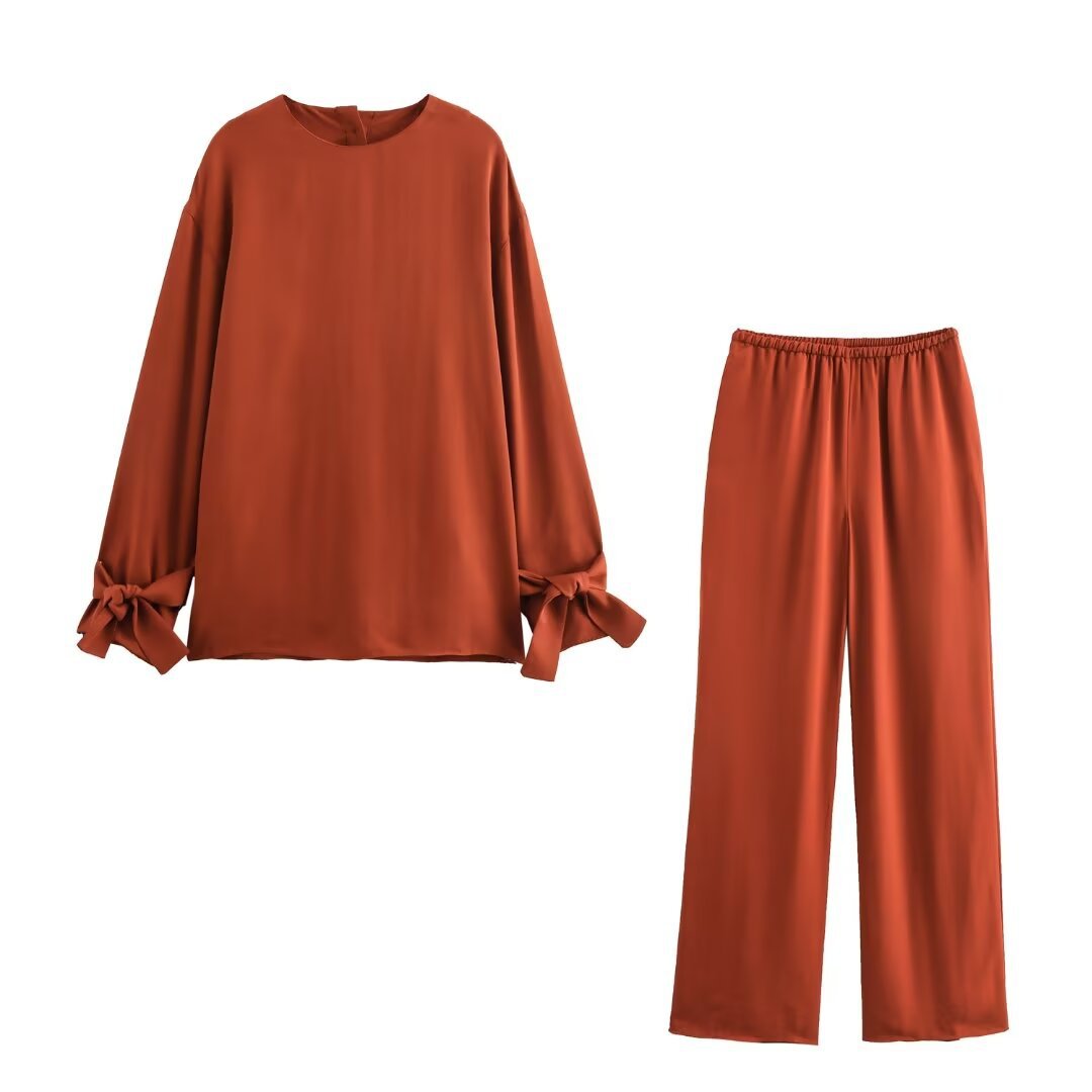 Women's long sleeve round neck top and casual pants set
