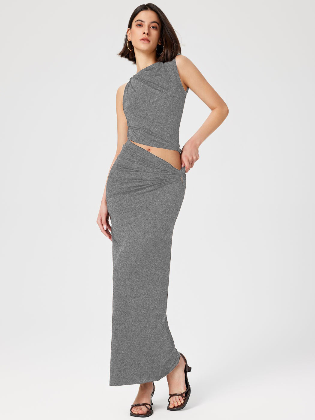 Women's Set – Sleeveless Crop Top – Asymmetrical Design – Cut-Out Waist – Maxi Skirt