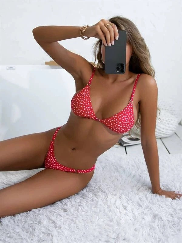 Women’s Bikini Set – Triangle Top – Minimal Coverage – Floral Print – Metal Details