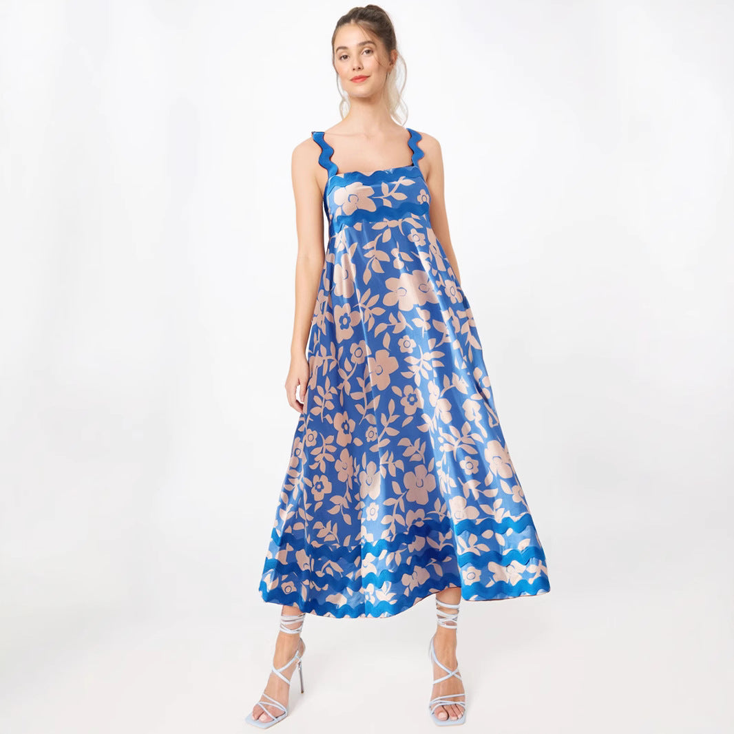 Women’s Long Dress – Floral Print – Flowing Fit – Satin-Like Fabric – Wavy Trim