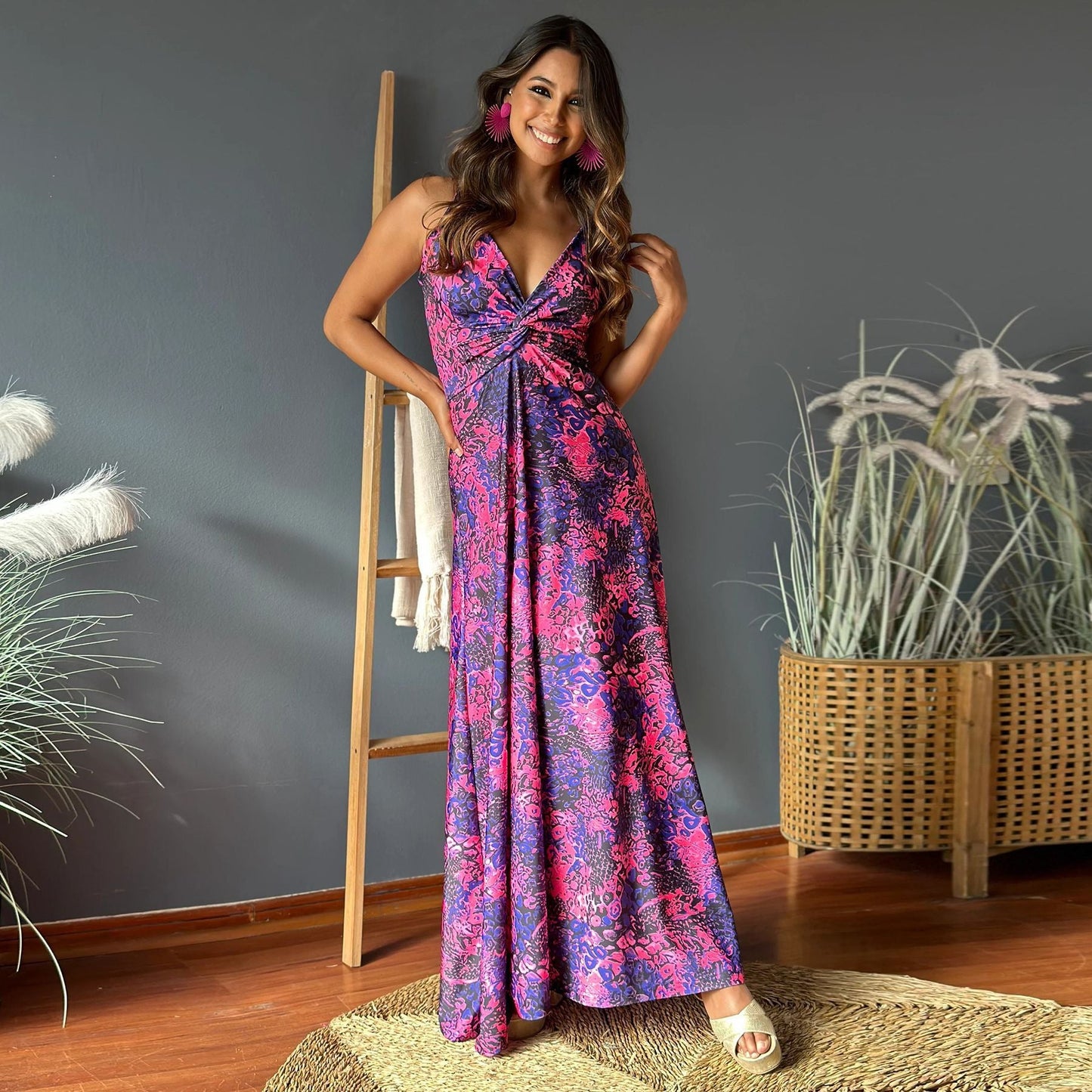 Women’s Maxi Dress – Sleeveless V-Neck – Twist Front – A-Line Relaxed Fit – Printed