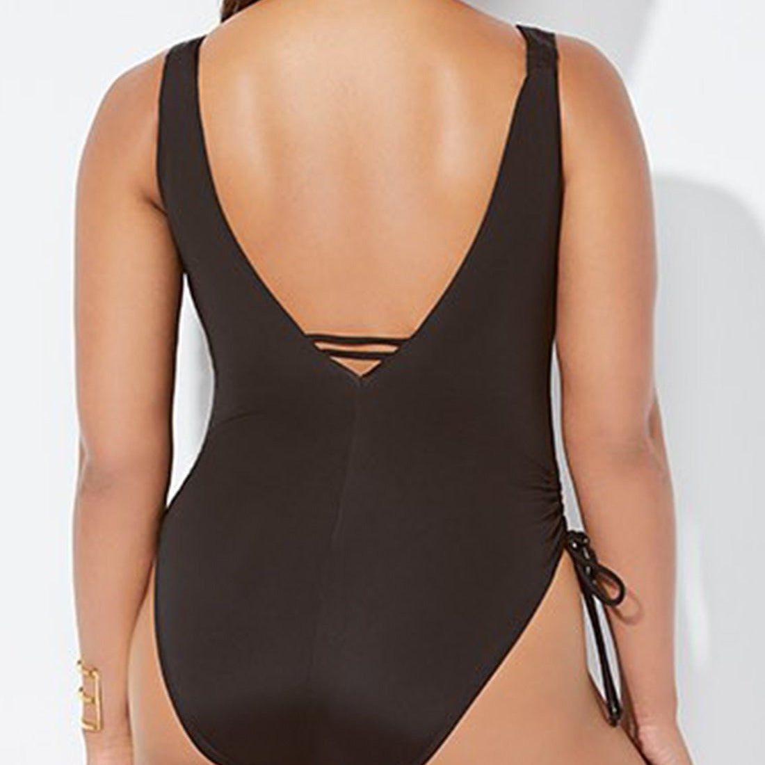 Women’s One-Piece Swimsuit – Deep Plunge Neckline – Side Ruching – Adjustable Straps
