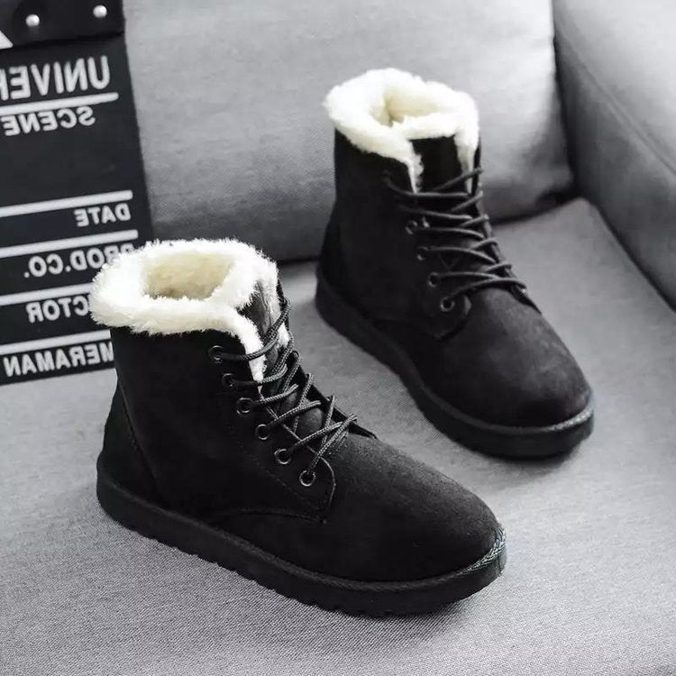 Women’s High-Top Suede Boots - Faux Fur Lining - Lace-Up - Flat Rubber Sole