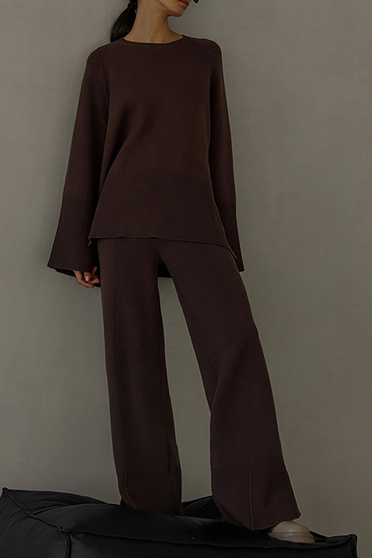 Greet - loose knitted sweater and split hem pants set