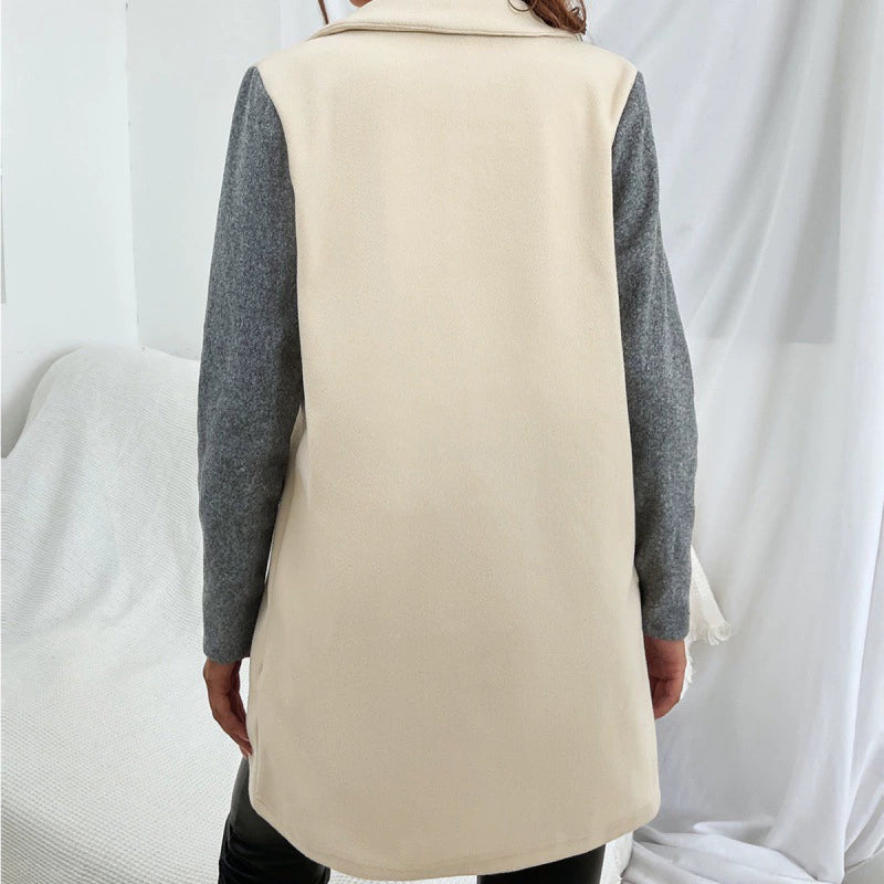 Women’s Windbreaker Jacket – Structured Fit – Single-Breasted – Contrast Sleeve Design