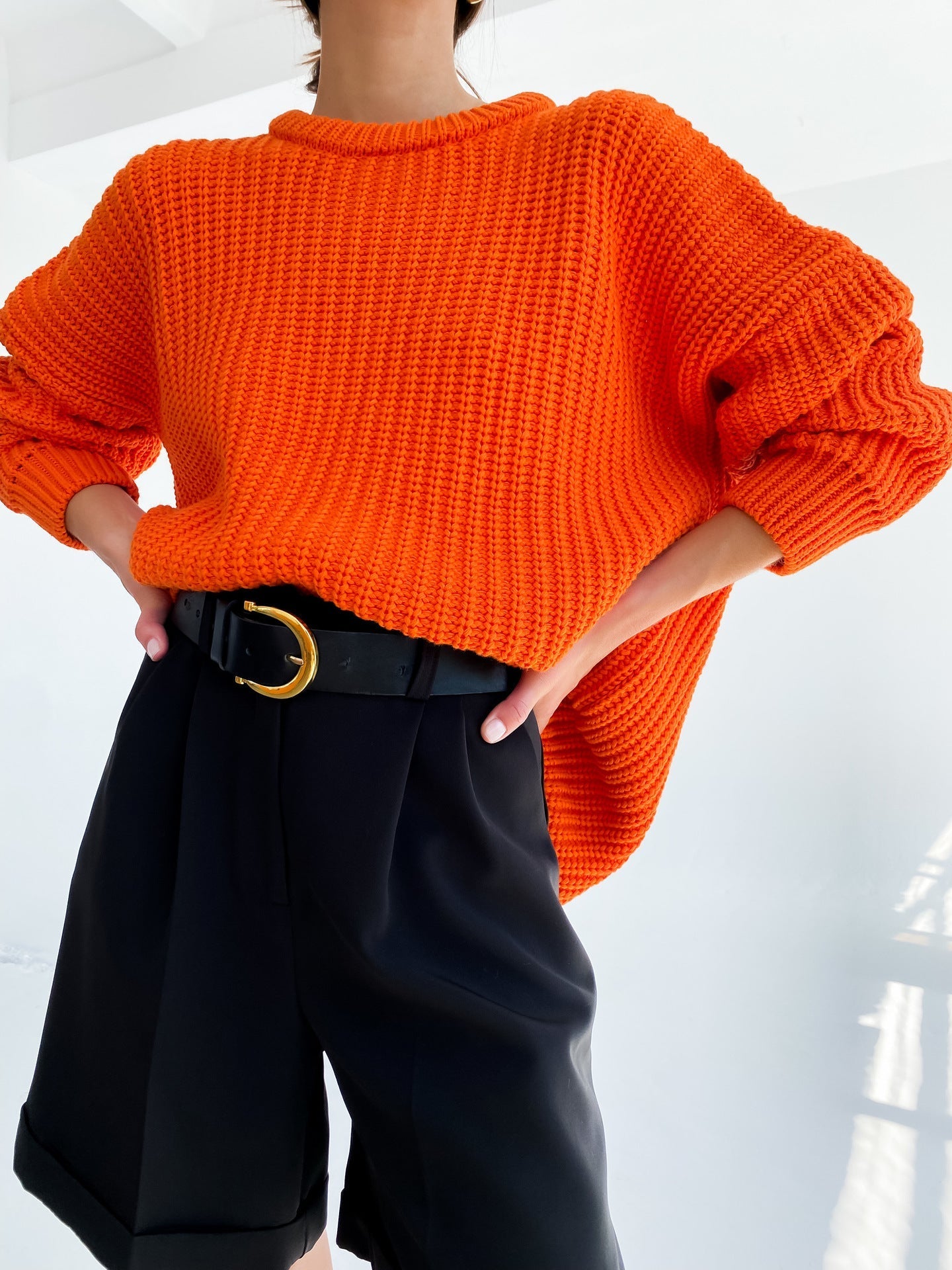 Women’s Knit Sweater – Oversized Fit – Ribbed Texture – Crew Neck Casual Layering
