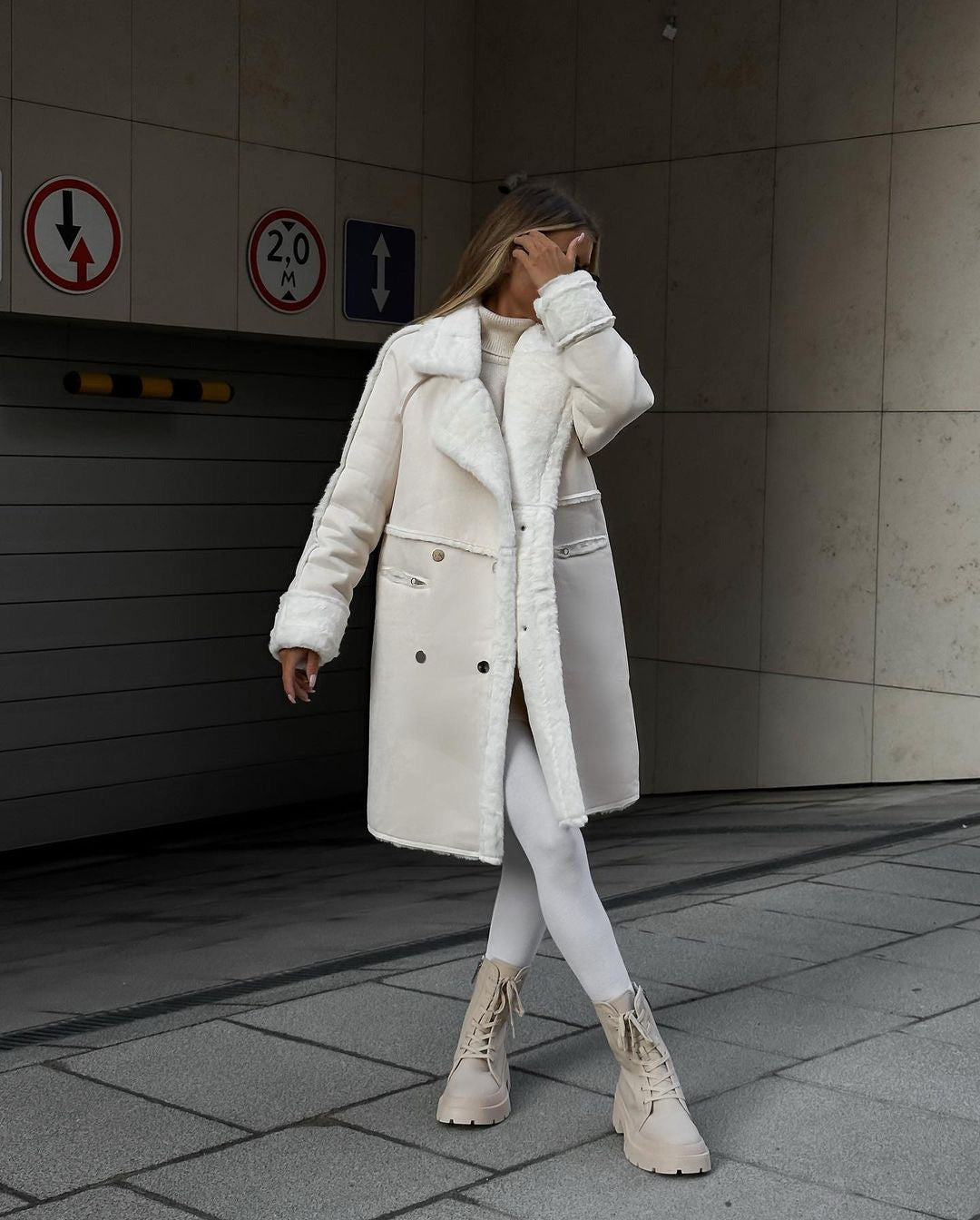 Women's lapel warm long plush jacket