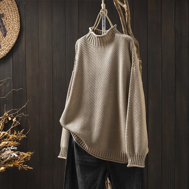 Women's knitted turtleneck sweater