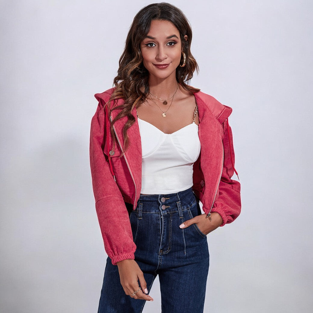 Modern short jacket for women with zip closure